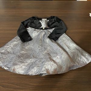 Party/Special Occasion Dress - Size 4T.  Gray and Black.
